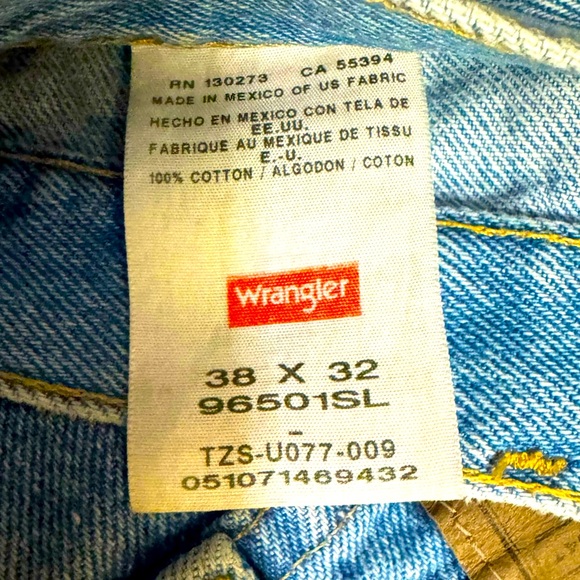Wrangler Blue Jeans - Men - Picture 7 of 7